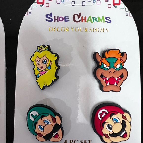 Super Mario Shoe Charms Jibbits Set Of 8 Mario Luigi Bowser & Princess NEW - Picture 4 of 4